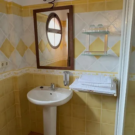Hotel Ana Ponce